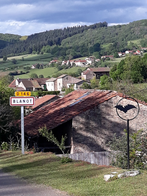 entrée bourg